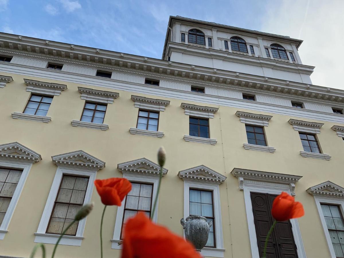 Hotel Landhaus Woerlitzer Hof Oranienbaum-Woerlitz Dış mekan fotoğraf